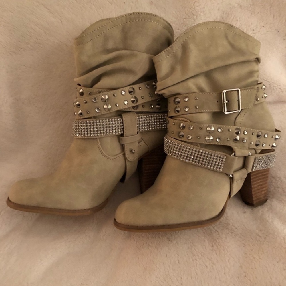 Not Rated Double Dip Boots size 9